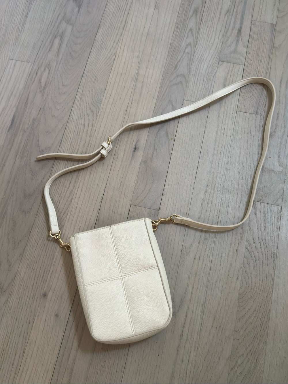 Universal Thread Cream Crossbody Phone Bag Faux Leather